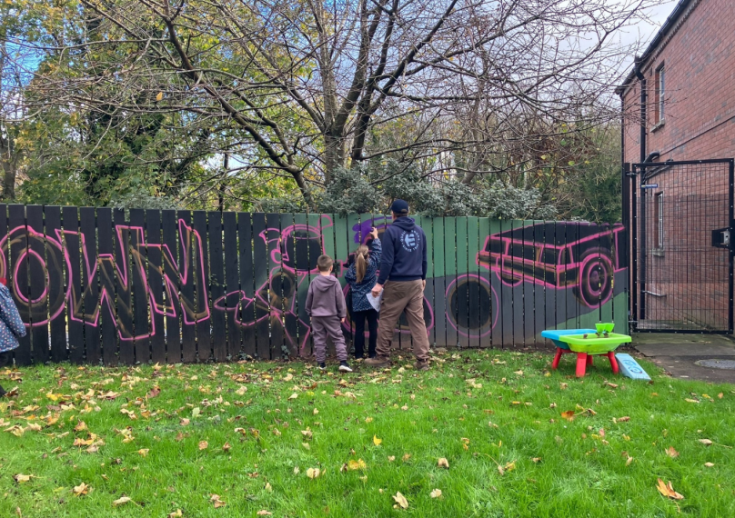 Red Gradient Modern Blank Document A4 9 